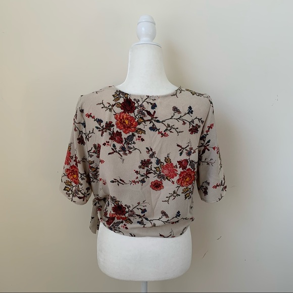 Xhilaration Floral Wrap Top w Front Tie - Picture 5 of 7